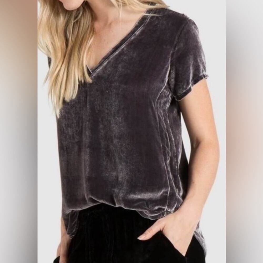 Bella Dahl Whimsygoth Silk Blend Charcoal Grey Velvet V Neck Short Sleeve Tee XS